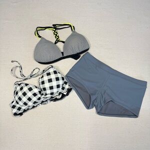 Arizona Jeans - Striped & Checkered Bikini Set with Gray Bottoms - Size Medium
